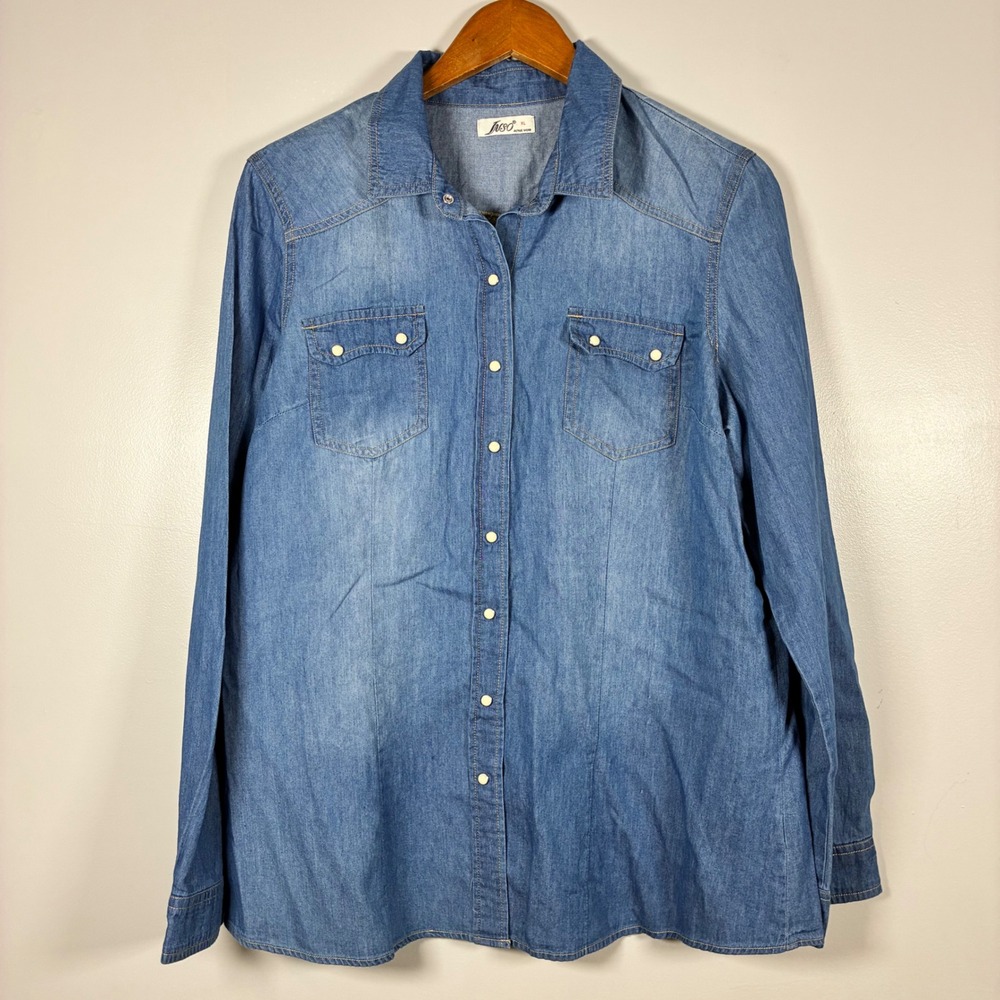 Inso Button Down Shirt XL Blue Denim Western Cowgirl Coastal Chambray Rustic